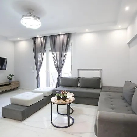 #e Ioanna 2 Bedrooms Apartment *